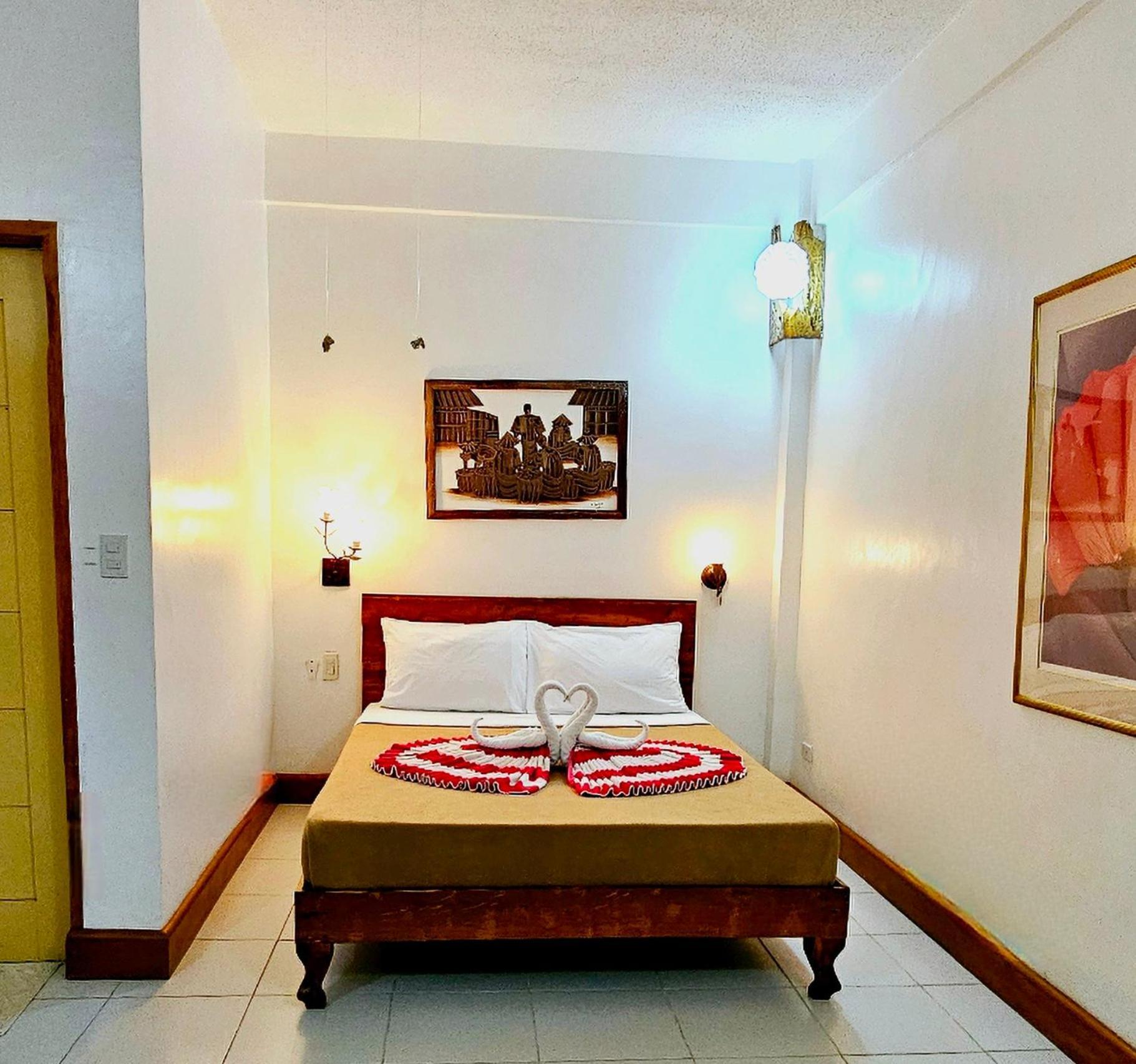Cocoloco Beach Resort Manoc-Manoc Eksteriør bilde