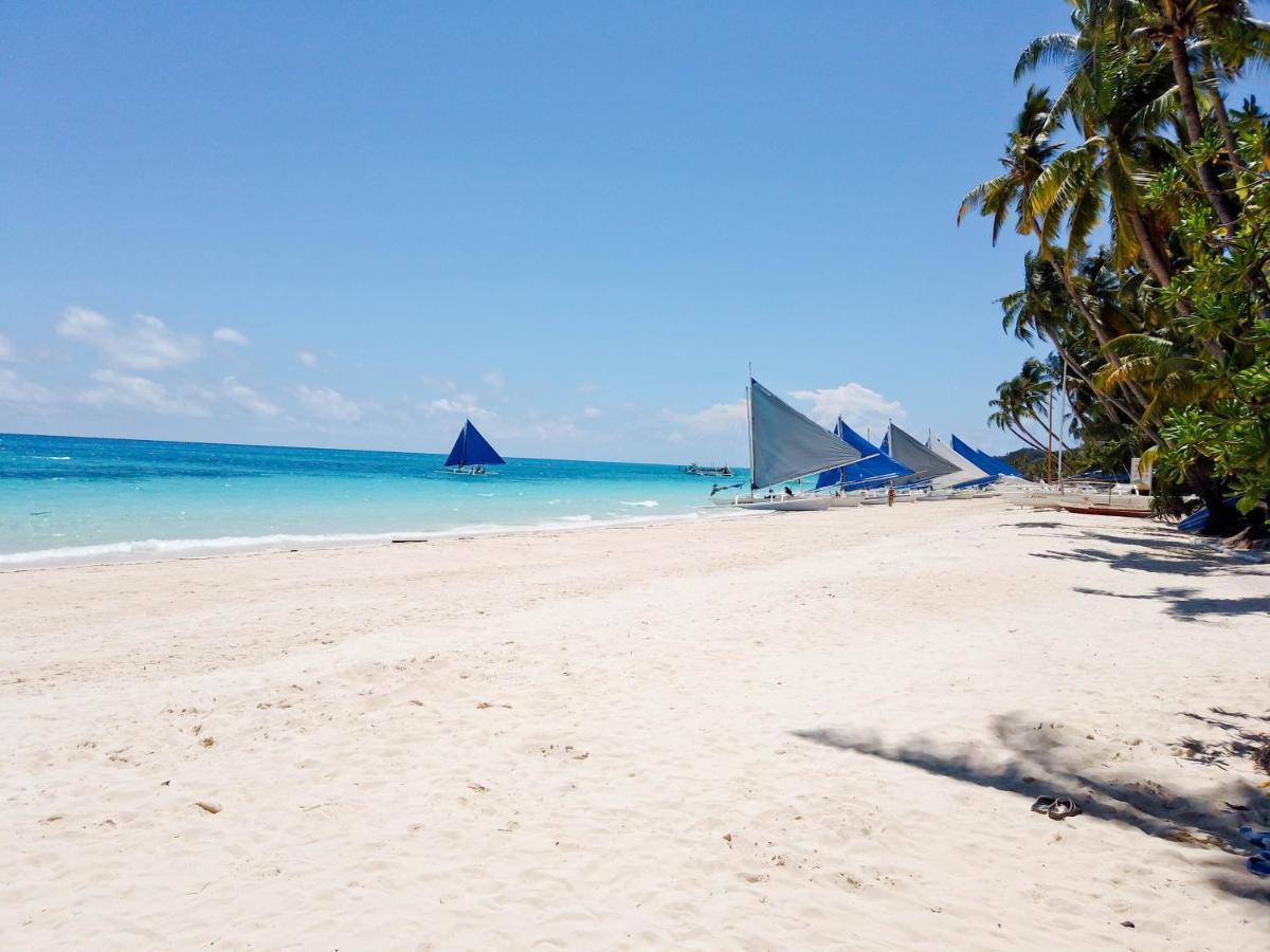Cocoloco Beach Resort Manoc-Manoc Eksteriør bilde