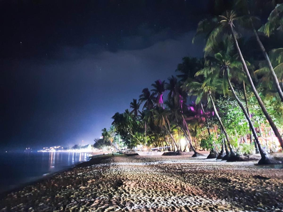 Cocoloco Beach Resort Manoc-Manoc Eksteriør bilde