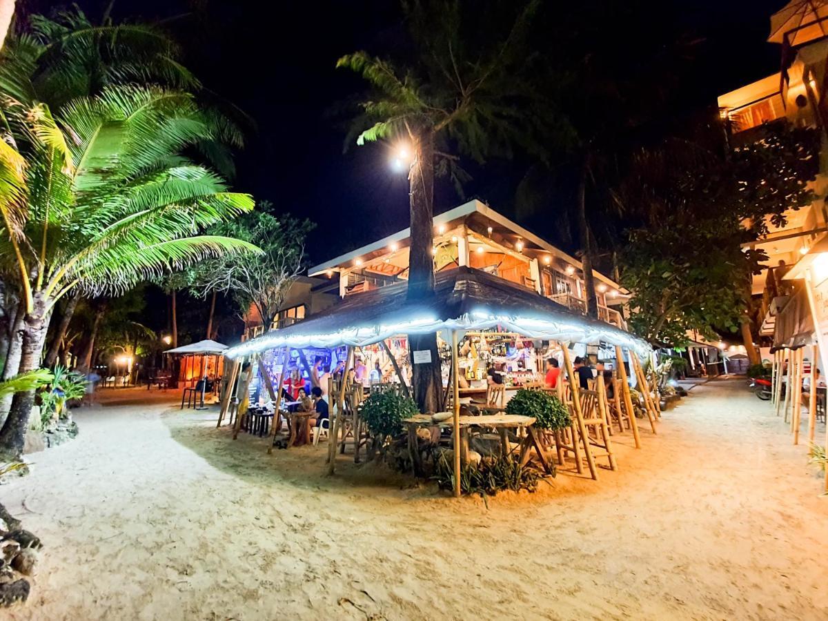 Cocoloco Beach Resort Manoc-Manoc Eksteriør bilde
